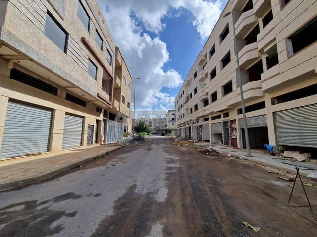 Local commercial vente à Anfa, Gharb-Chrarda-Beni Hssen