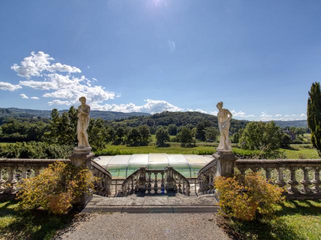 Château vente à Mauriac, Ydes