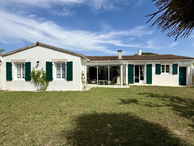 Maison vente à La Rochelle, Loix