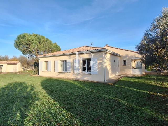 Maison vente à Cognac, Saint-même-les-carrières