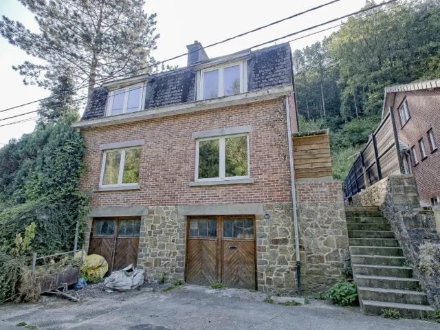 Maison vente à Dinant, Wallonie