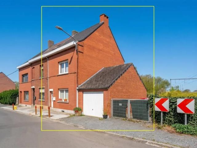 Maison vente à Aat, Wallonie