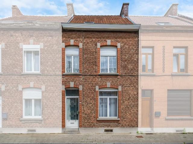 Maison vente à Aat, Wallonie