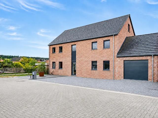Maison vente à Marche, Wallonie