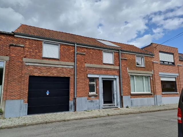 Maison vente à Courtrai, West-Vlaanderen