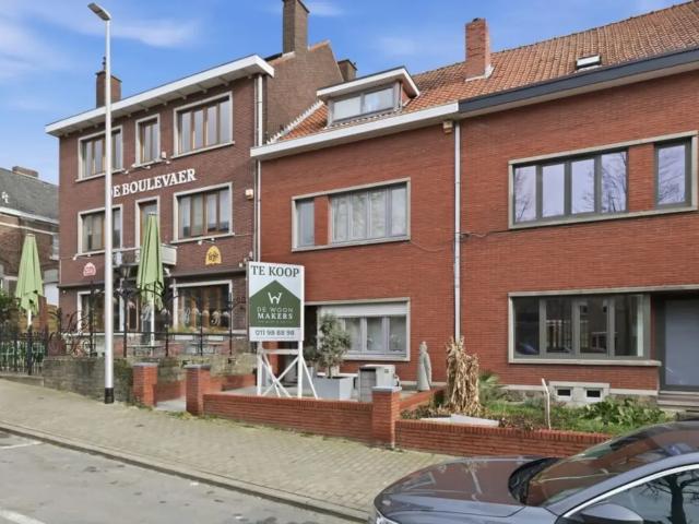 Maison vente à Looz, Limburg