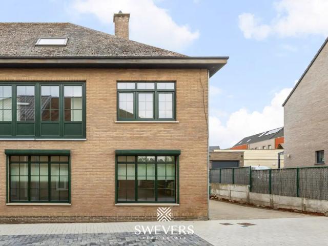 Maison vente à Looz, Limburg