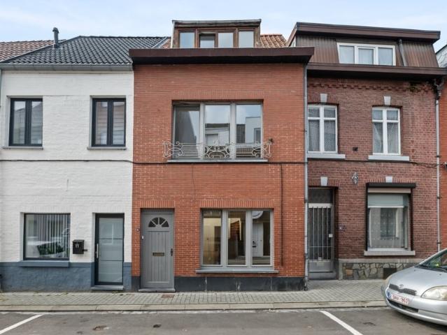 Maison vente à Looz, Limburg