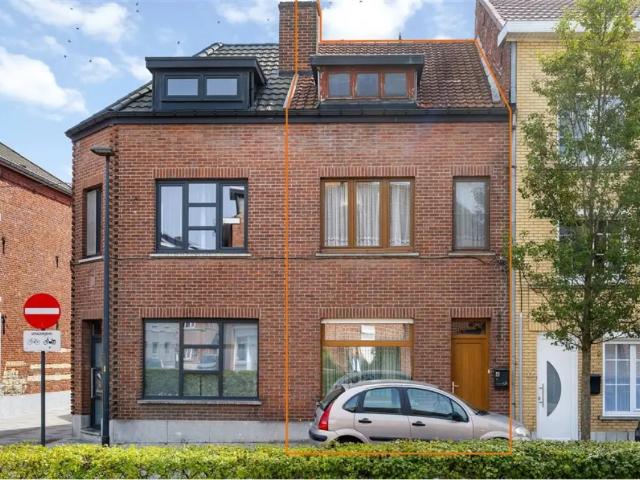 Maison vente à Looz, Limburg