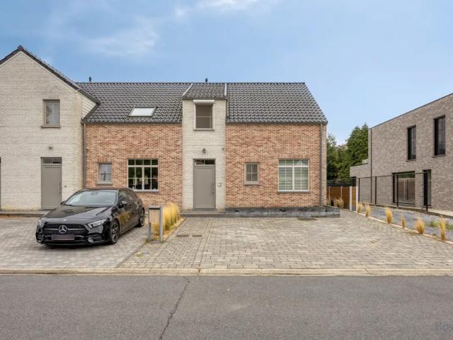 Maison vente à Beringen, Limburg