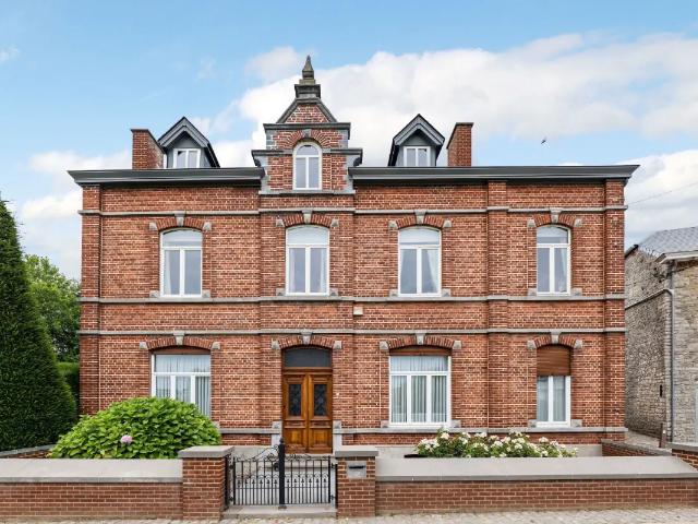 Maison vente à Mettet, Wallonie