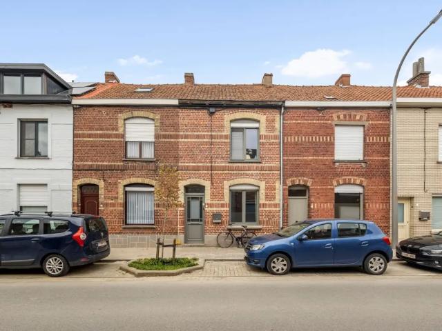 Maison vente à Courtrai, West-Vlaanderen