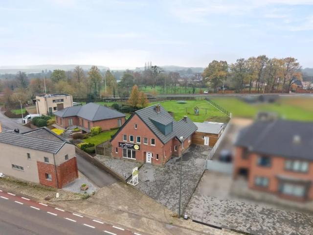 Maison vente à Lo, Limburg