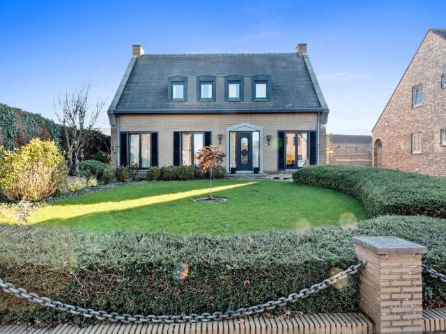 Maison vente à Maasmechelen, Limburg