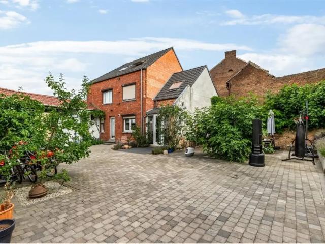 Maison vente à Gingelom, Limburg