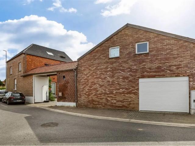 Maison vente à Gingelom, Limburg