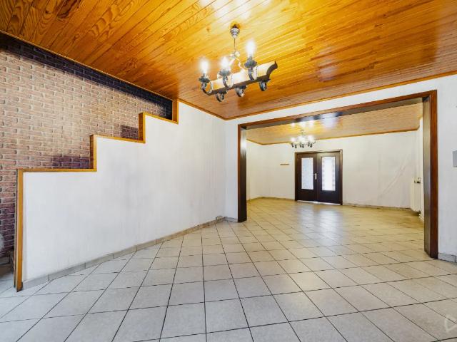 Maison vente à Châtelet, Wallonie