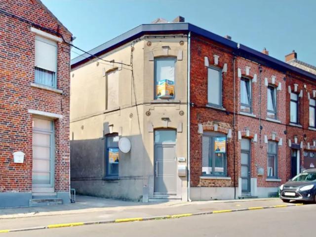 Maison vente à La Louvière, Wallonie