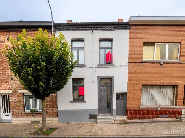 Maison vente à La Louvière, Wallonie