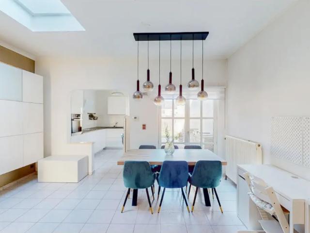 Maison vente à La Louvière, Wallonie