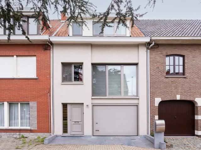 Maison vente à Burcht, Oost-Vlaanderen