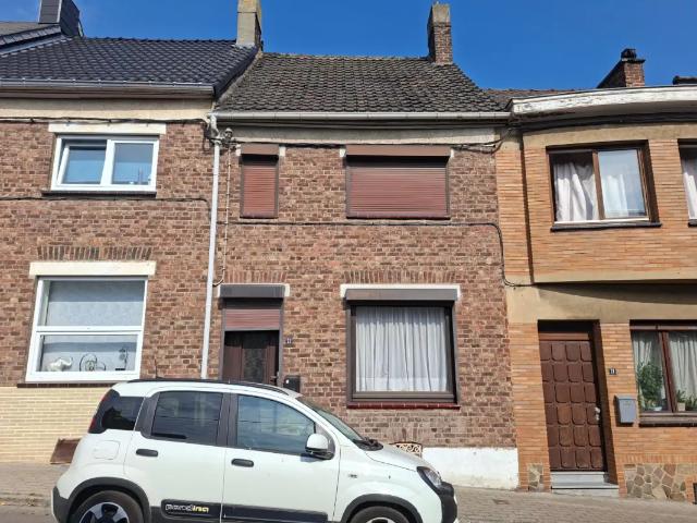 Maison vente à Châtelet, Wallonie