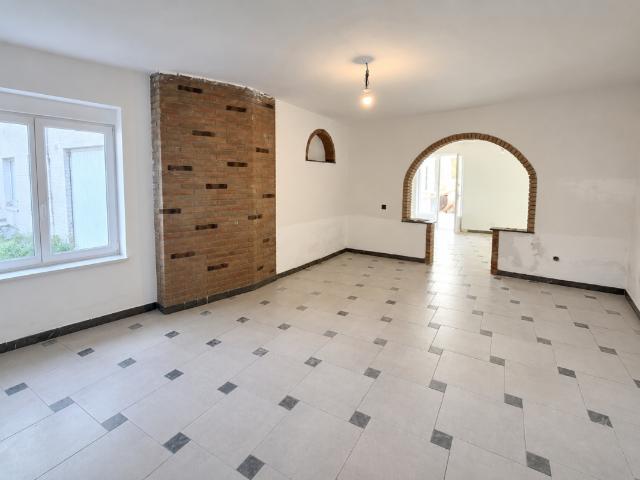 Maison vente à Châtelet, Wallonie