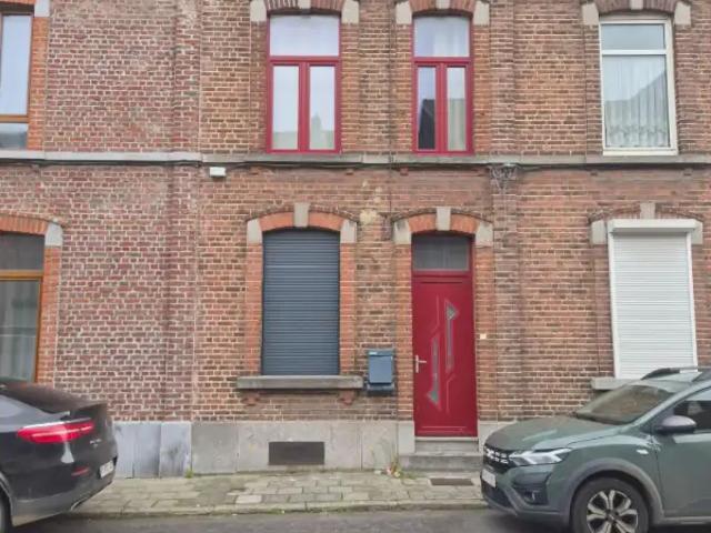 Maison vente à Châtelet, Wallonie