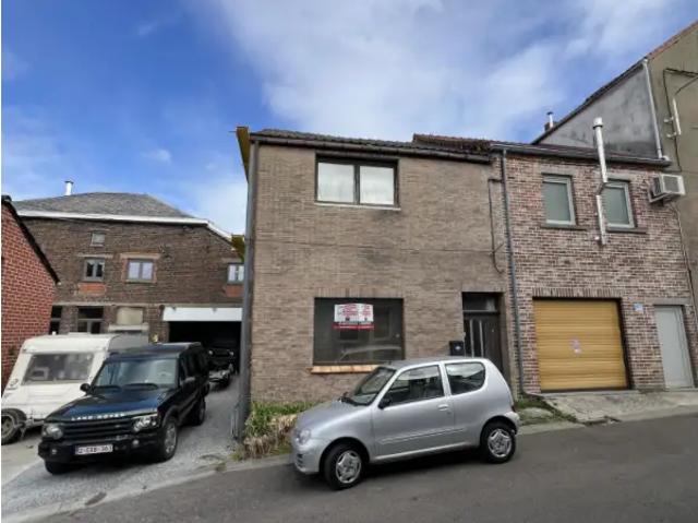 Maison vente à Courcelles