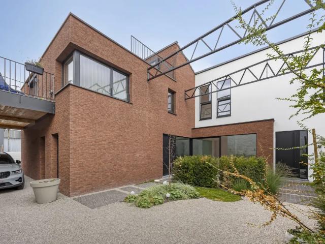 Maison vente à Courtrai, West-Vlaanderen