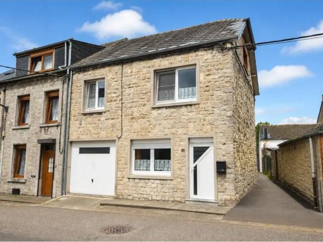 Maison vente à Nismes, Wallonie