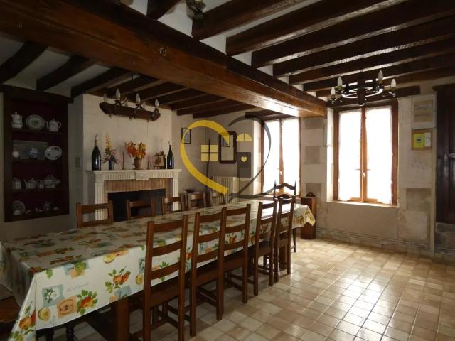 Maison vente à Bourges, Azy