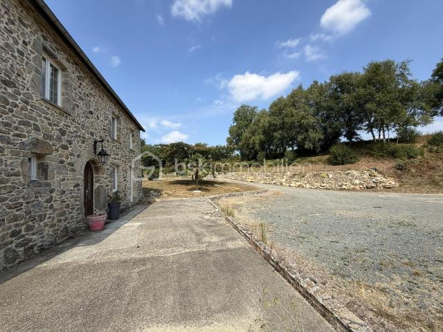 Ferme vente à Coutances, Monthuchon