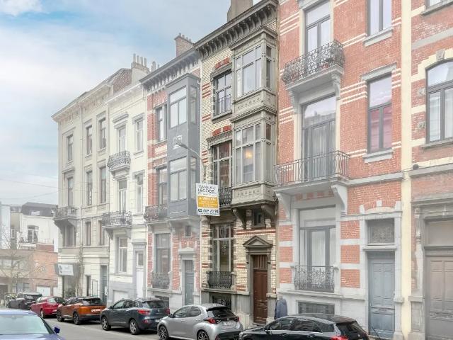 Maison vente à Brussel, Bruxelles