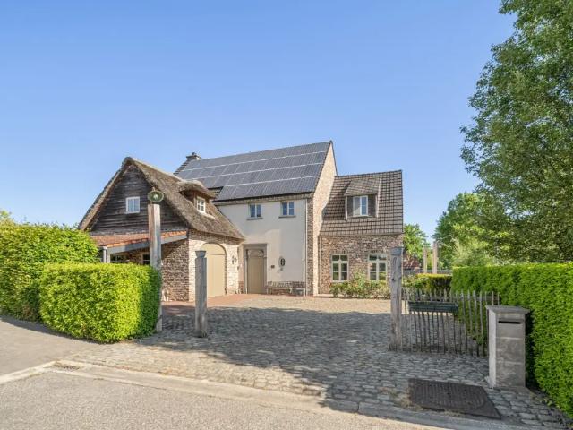 Maison vente à Overpelt, Limburg