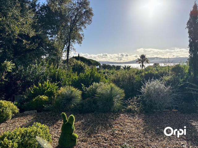 Ferme vente à Arrondissement de Draguignan, Grimaud