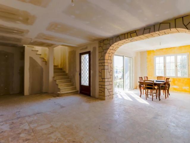 Maison vente à Lodève, Pouzols
