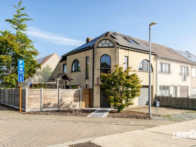 Maison vente à Denderleeuw, Oost-Vlaanderen