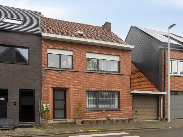 Maison vente à Denderleeuw, Oost-Vlaanderen