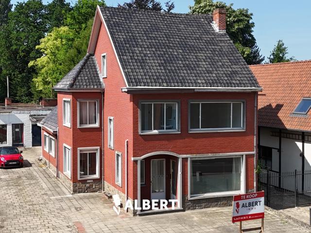 Maison vente à Diepenbeek, Limburg