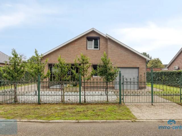 Maison vente à Diepenbeek, Limburg