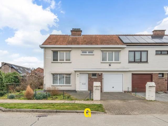 Maison vente à Diepenbeek, Limburg