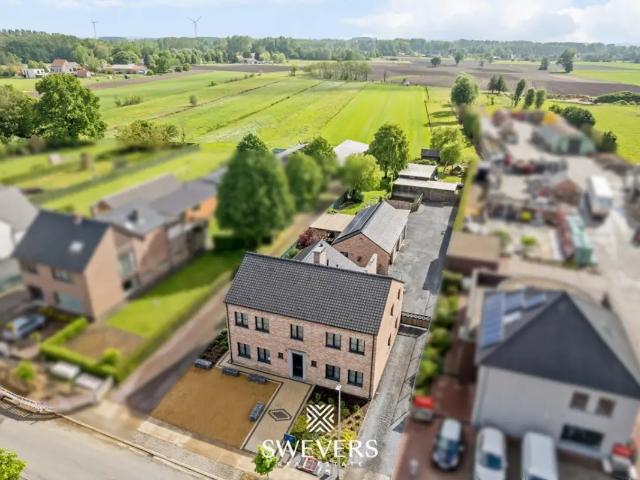 Maison vente à Diepenbeek, Limburg
