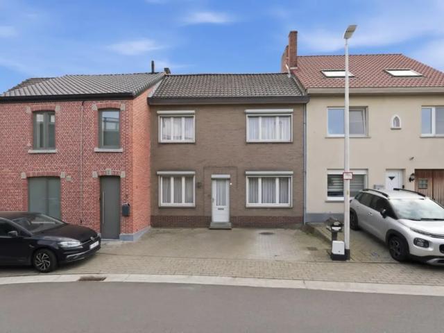 Maison vente à Diepenbeek, Limburg