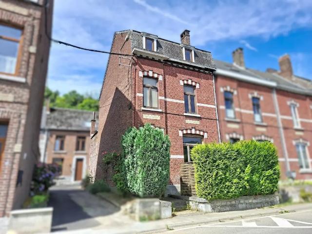 Maison vente à Dinant, Wallonie