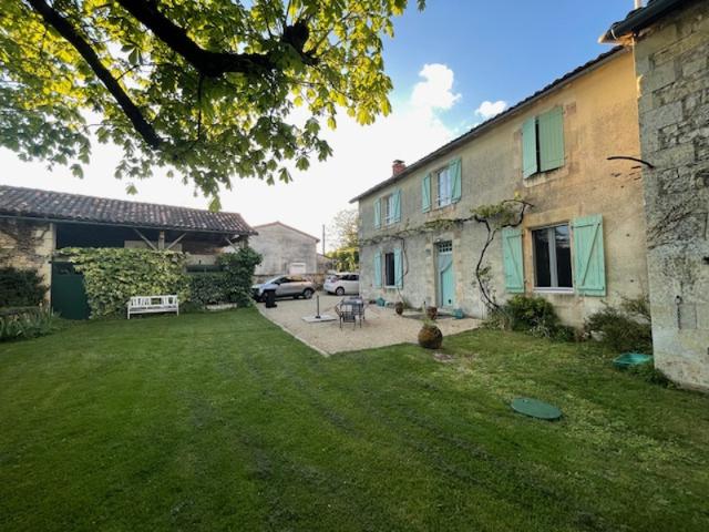 Maison vente à Montmorillon, Chaunay