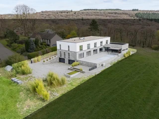 Maison vente à Érezée, Wallonie
