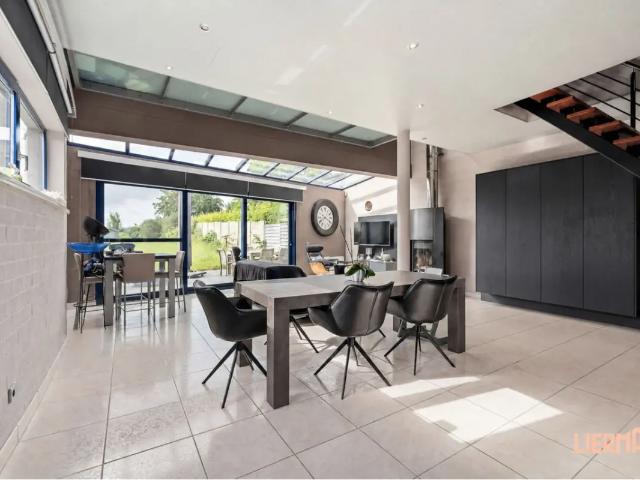 Maison vente à Mere, Oost-Vlaanderen