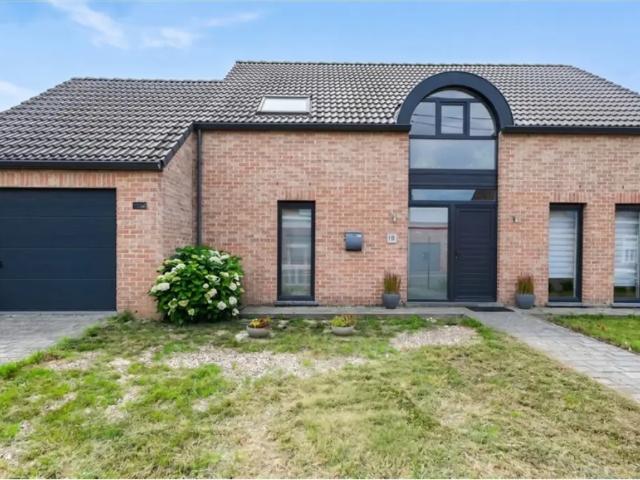 Maison vente à Esquelmes, Wallonie