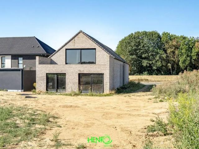 Maison vente à Esquelmes, Wallonie